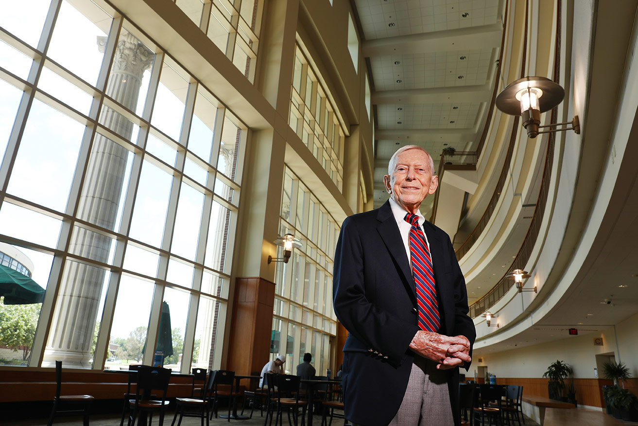 dr-roger-e-kirk-alumni-baylor-university