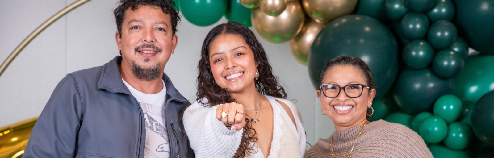 Student at Baylor University Ring Round Up with Family