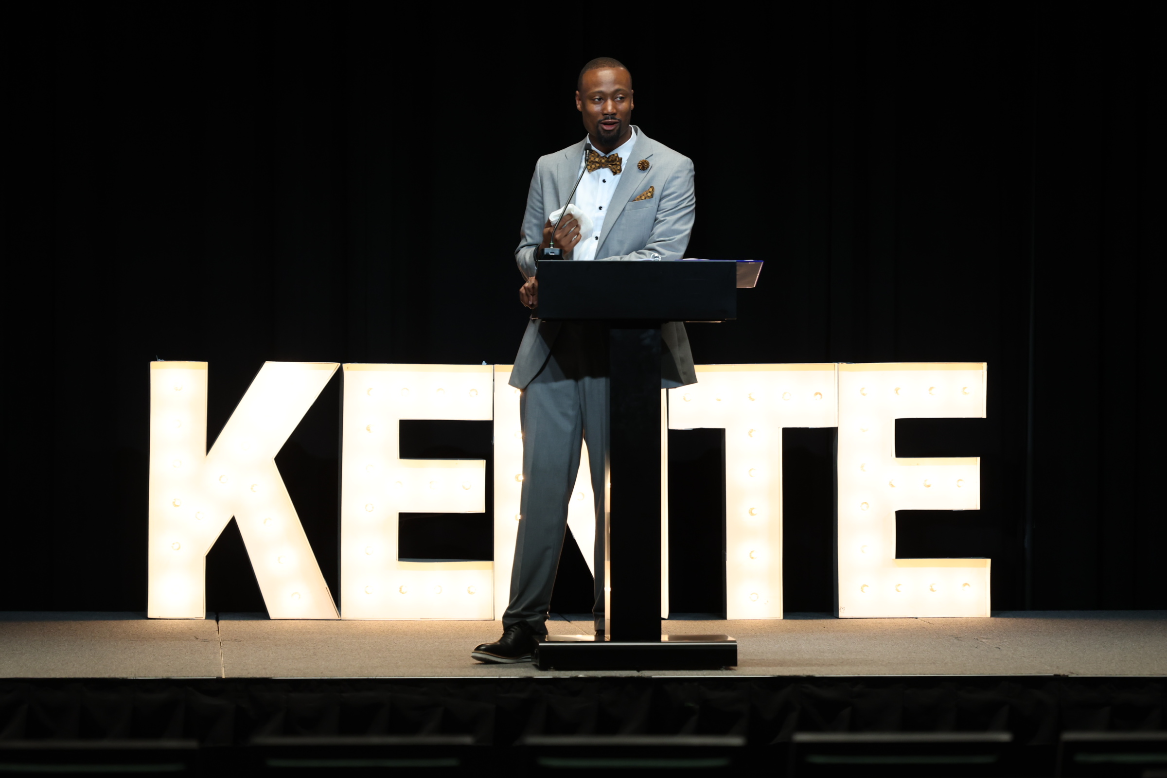 Dr. Geoffrey Griggs (ABC ’25) at Kente Ceremony