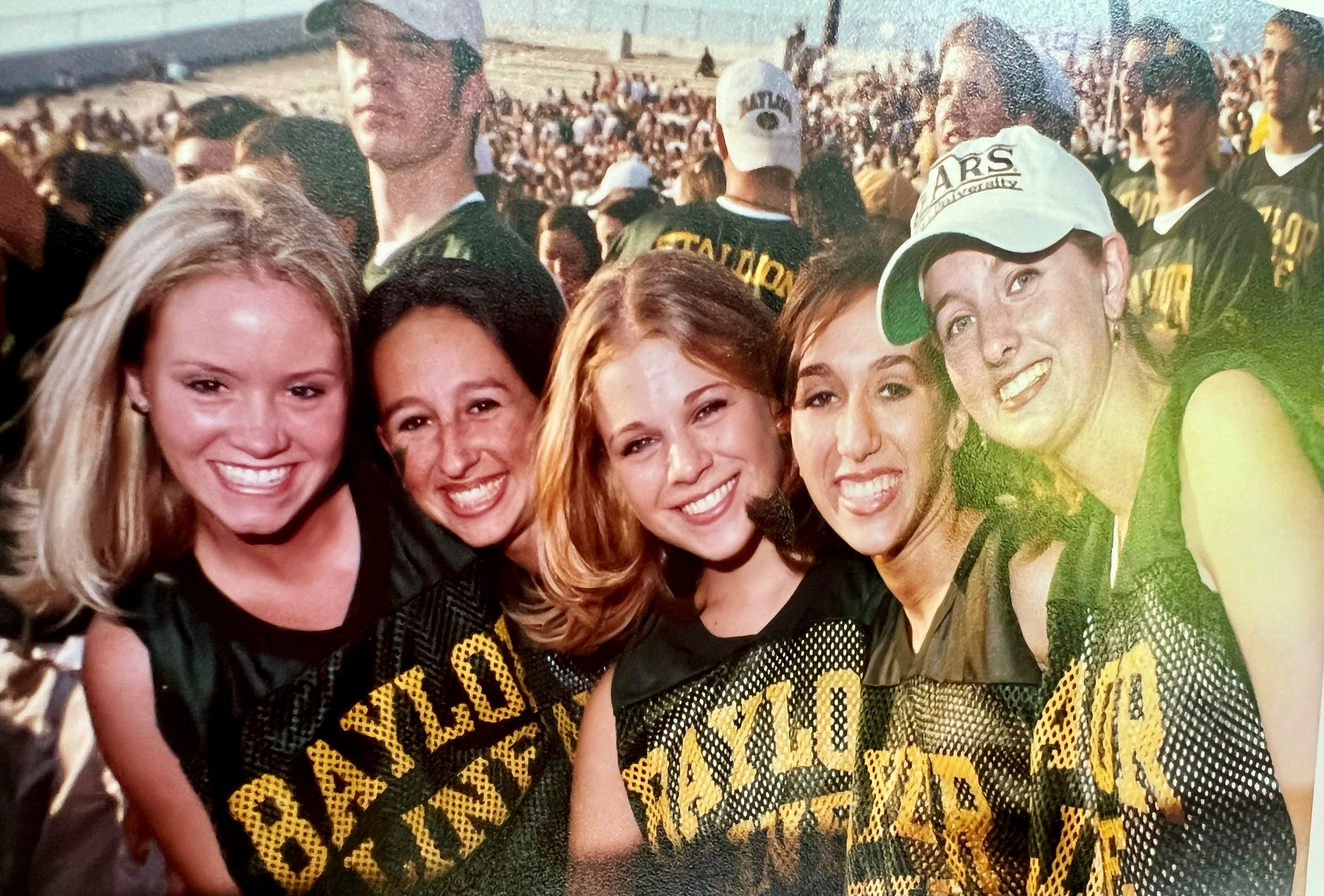 Baylor Friends Running the Line