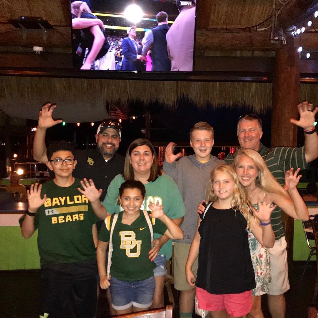 Hosni and Christian families give a Sic 'Em together