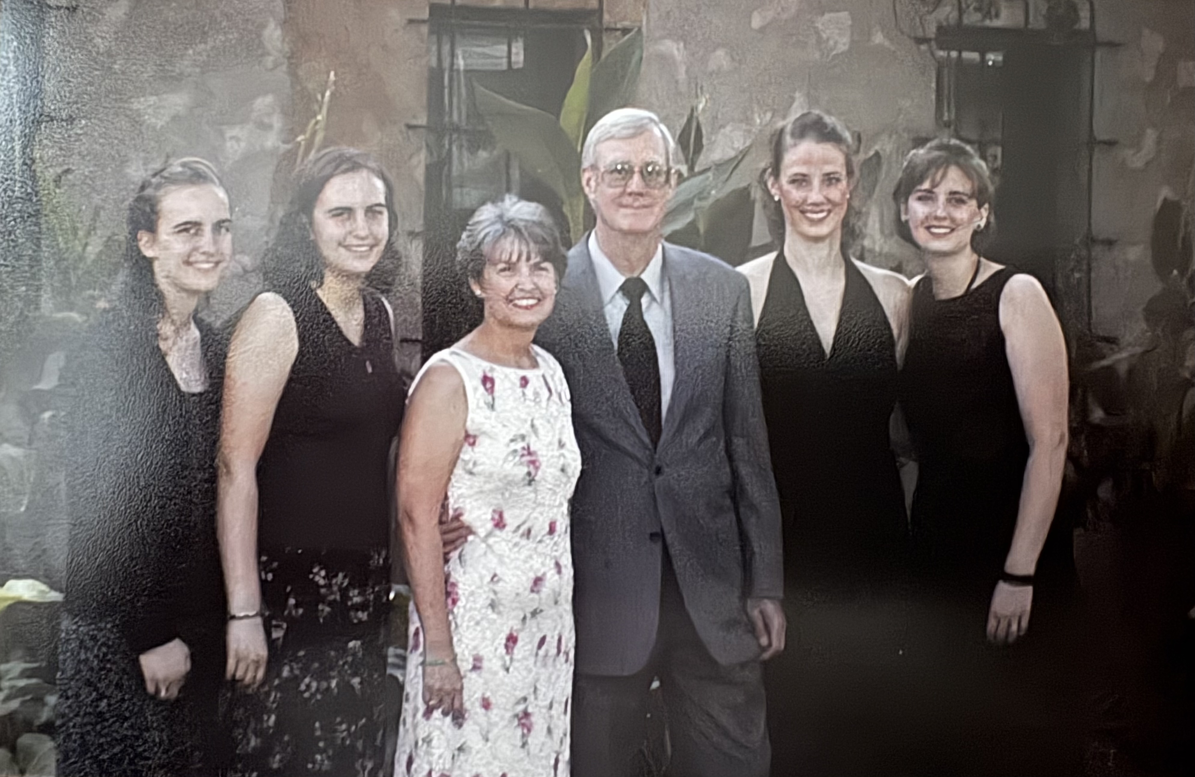 Amanda (Vester) Jenkins, Allison (Cravens) Wilkerson and their parents and siblings